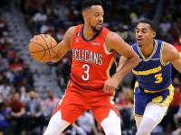 九游娱乐-TheShy遭遇七连败，勇士教练面临压力！的简单介绍